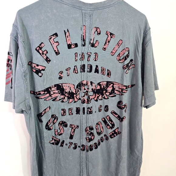 Affliction 2XL Graphic Tee “Lost Souls” Skull Wings Biker Grunge MMA Style - Picture 9 of 9
